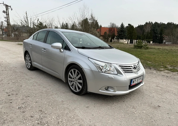 Toyota Avensis cena 27000 przebieg: 223470, rok produkcji 2009 z Łomianki małe 326